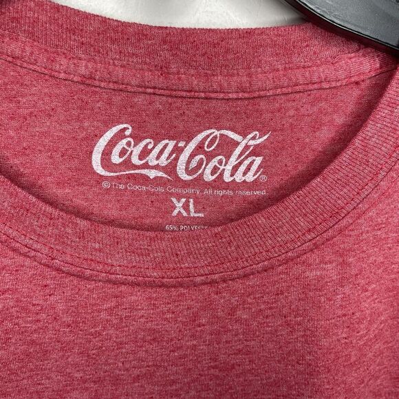 COCA-COLA Mens Logo Graphic Tee Sz Extra Large XL Poly-Cotton Red Distressed - Picture 4 of 8